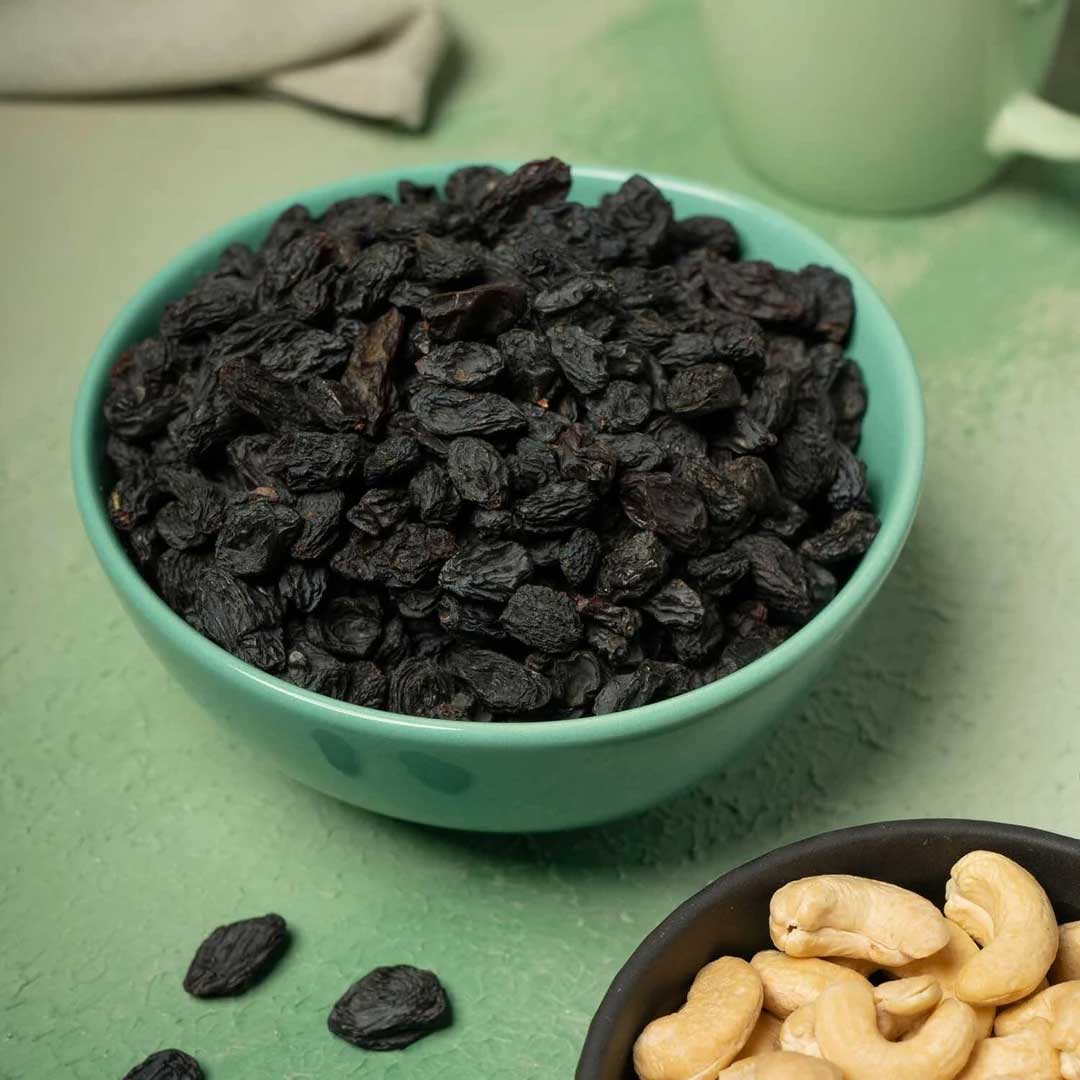 siyah çekirdeksiz üzüm  1 KG